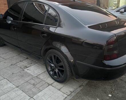 Черный Шкода Суперб, объемом двигателя 1.8 л и пробегом 325 тыс. км за 7399 $, фото 12 на Automoto.ua