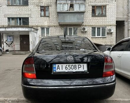 Черный Шкода Суперб, объемом двигателя 2.5 л и пробегом 290 тыс. км за 4900 $, фото 3 на Automoto.ua