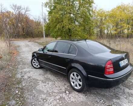 Чорний Шкода Суперб, об'ємом двигуна 2.5 л та пробігом 320 тис. км за 3750 $, фото 3 на Automoto.ua