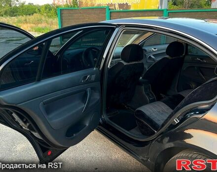 Черный Шкода Суперб, объемом двигателя 1.8 л и пробегом 326 тыс. км за 4600 $, фото 5 на Automoto.ua