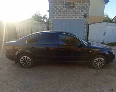 Черный Шкода Суперб, объемом двигателя 1.8 л и пробегом 240 тыс. км за 5000 $, фото 2 на Automoto.ua