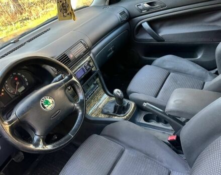 Черный Шкода Суперб, объемом двигателя 1.9 л и пробегом 357 тыс. км за 1700 $, фото 6 на Automoto.ua