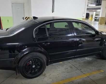 Черный Шкода Суперб, объемом двигателя 1.8 л и пробегом 257 тыс. км за 4499 $, фото 7 на Automoto.ua