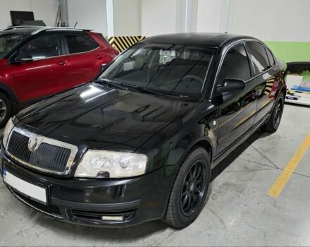 Черный Шкода Суперб, объемом двигателя 1.8 л и пробегом 257 тыс. км за 4499 $, фото 14 на Automoto.ua