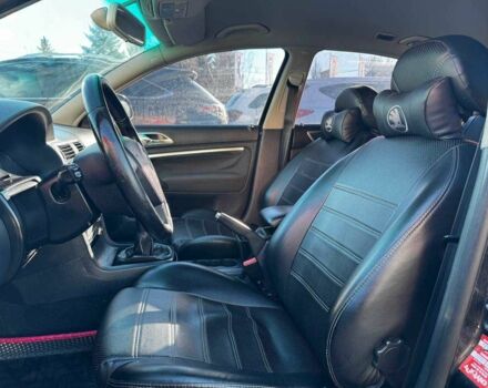 Чорний Шкода Суперб, об'ємом двигуна 1.98 л та пробігом 210 тис. км за 5999 $, фото 20 на Automoto.ua
