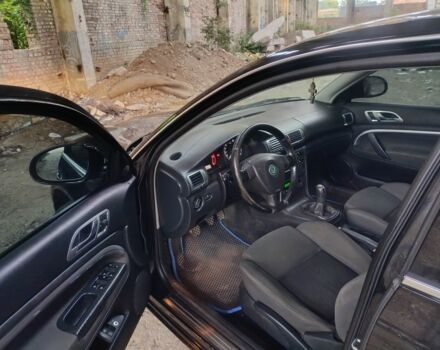 Чорний Шкода Суперб, об'ємом двигуна 2 л та пробігом 300 тис. км за 5950 $, фото 6 на Automoto.ua