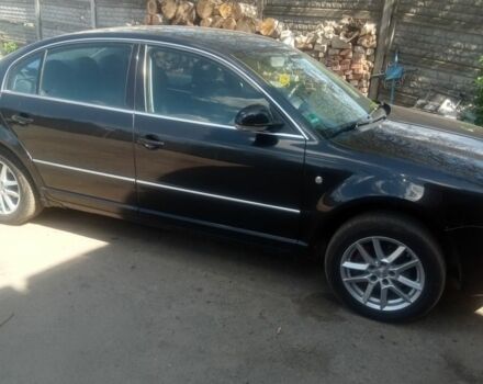 Чорний Шкода Суперб, об'ємом двигуна 2 л та пробігом 250 тис. км за 6500 $, фото 1 на Automoto.ua