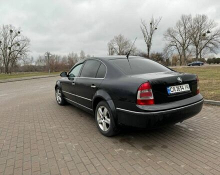Черный Шкода Суперб, объемом двигателя 2.8 л и пробегом 222 тыс. км за 4850 $, фото 2 на Automoto.ua