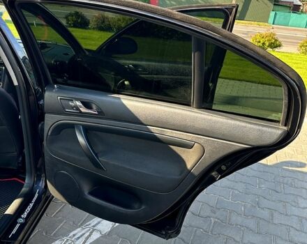 Черный Шкода Суперб, объемом двигателя 1.8 л и пробегом 223 тыс. км за 5300 $, фото 7 на Automoto.ua