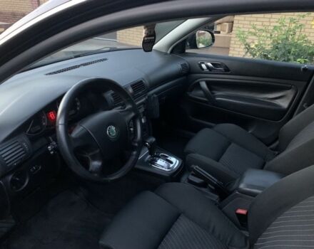 Черный Шкода Суперб, объемом двигателя 1.8 л и пробегом 245 тыс. км за 8800 $, фото 11 на Automoto.ua