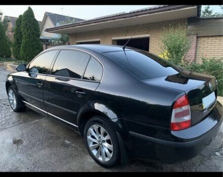 Черный Шкода Суперб, объемом двигателя 1.8 л и пробегом 245 тыс. км за 8800 $, фото 5 на Automoto.ua