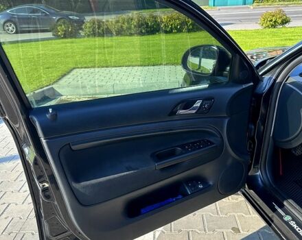 Черный Шкода Суперб, объемом двигателя 1.8 л и пробегом 223 тыс. км за 5300 $, фото 3 на Automoto.ua