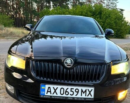 Черный Шкода Суперб, объемом двигателя 1.8 л и пробегом 205 тыс. км за 8000 $, фото 4 на Automoto.ua