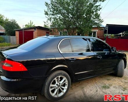 Черный Шкода Суперб, объемом двигателя 1.8 л и пробегом 205 тыс. км за 8000 $, фото 3 на Automoto.ua