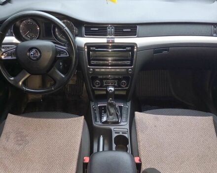 Черный Шкода Суперб, объемом двигателя 1.8 л и пробегом 211 тыс. км за 10700 $, фото 9 на Automoto.ua