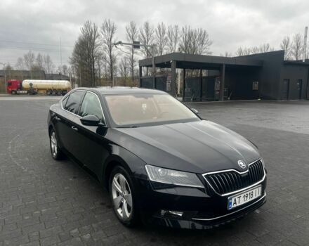 Черный Шкода Суперб, объемом двигателя 2 л и пробегом 274 тыс. км за 15921 $, фото 4 на Automoto.ua