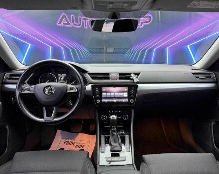 Черный Шкода Суперб, объемом двигателя 2 л и пробегом 180 тыс. км за 19999 $, фото 10 на Automoto.ua