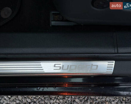 Чорний Шкода Суперб, об'ємом двигуна 2 л та пробігом 275 тис. км за 8900 $, фото 9 на Automoto.ua