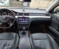 Черный Шкода Суперб, объемом двигателя 1.4 л и пробегом 264 тыс. км за 9700 $, фото 6 на Automoto.ua