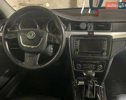 Черный Шкода Суперб, объемом двигателя 2 л и пробегом 280 тыс. км за 5200 $, фото 17 на Automoto.ua