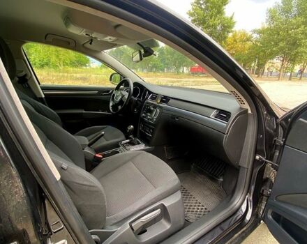 Черный Шкода Суперб, объемом двигателя 1.6 л и пробегом 286 тыс. км за 9500 $, фото 6 на Automoto.ua