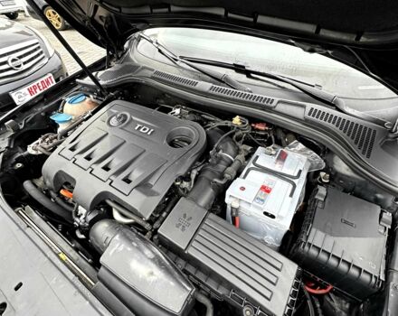 Черный Шкода Суперб, объемом двигателя 2 л и пробегом 236 тыс. км за 11000 $, фото 13 на Automoto.ua