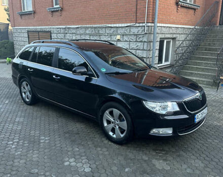 Шкода Суперб 2011 в Луцке на Automoto.ua Черный Шкода Суперб, объемом двигателя 2 л и пробегом 260 тыс. км за 10100 $, фото 8 на Automoto.ua