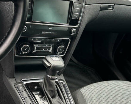 Черный Шкода Суперб, объемом двигателя 2 л и пробегом 260 тыс. км за 9799 $, фото 9 на Automoto.ua