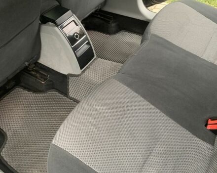 Черный Шкода Суперб, объемом двигателя 2 л и пробегом 300 тыс. км за 9200 $, фото 6 на Automoto.ua