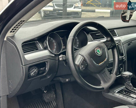 Черный Шкода Суперб, объемом двигателя 2 л и пробегом 260 тыс. км за 9799 $, фото 7 на Automoto.ua