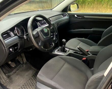 Черный Шкода Суперб, объемом двигателя 1.6 л и пробегом 286 тыс. км за 9500 $, фото 8 на Automoto.ua