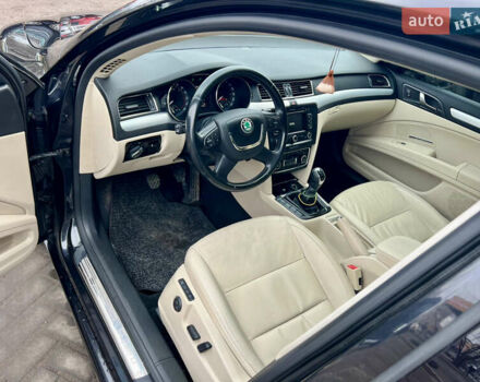 Черный Шкода Суперб, объемом двигателя 2 л и пробегом 280 тыс. км за 11499 $, фото 17 на Automoto.ua