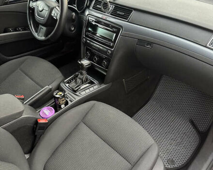 Черный Шкода Суперб, объемом двигателя 1.97 л и пробегом 215 тыс. км за 9000 $, фото 12 на Automoto.ua