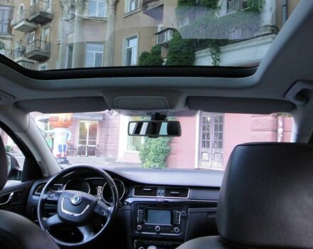 Чорний Шкода Суперб, об'ємом двигуна 2 л та пробігом 261 тис. км за 12500 $, фото 3 на Automoto.ua