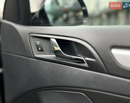 Черный Шкода Суперб, объемом двигателя 2 л и пробегом 280 тыс. км за 10799 $, фото 62 на Automoto.ua