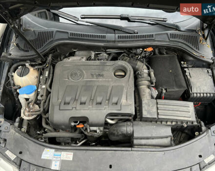 Чорний Шкода Суперб, об'ємом двигуна 2 л та пробігом 282 тис. км за 10799 $, фото 69 на Automoto.ua