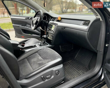 Чорний Шкода Суперб, об'ємом двигуна 2 л та пробігом 282 тис. км за 10799 $, фото 38 на Automoto.ua