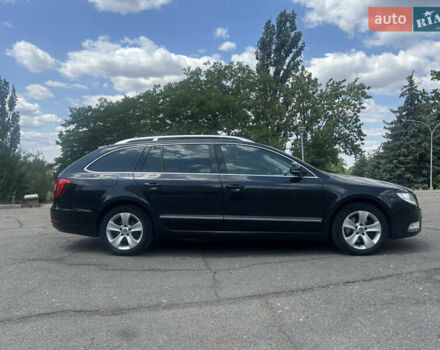 Черный Шкода Суперб, объемом двигателя 1.6 л и пробегом 307 тыс. км за 9900 $, фото 10 на Automoto.ua