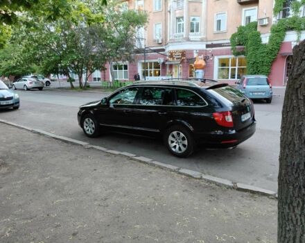 Чорний Шкода Суперб, об'ємом двигуна 2 л та пробігом 261 тис. км за 12500 $, фото 2 на Automoto.ua