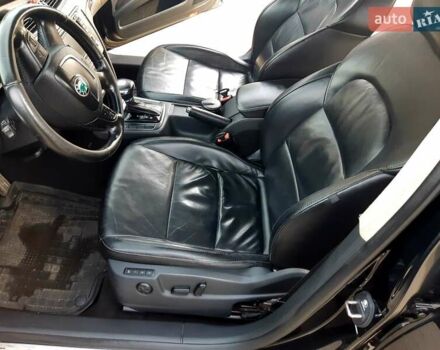 Черный Шкода Суперб, объемом двигателя 2 л и пробегом 325 тыс. км за 9900 $, фото 13 на Automoto.ua