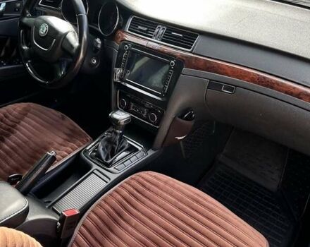 Черный Шкода Суперб, объемом двигателя 1.8 л и пробегом 194 тыс. км за 10600 $, фото 19 на Automoto.ua