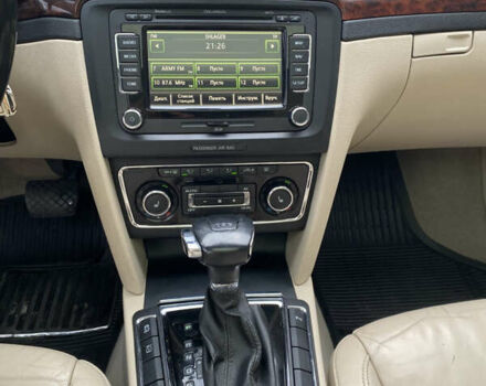 Шкода Суперб 2012 у Белой Церкве на Automoto.ua Чорний Шкода Суперб, об'ємом двигуна 1.8 л та пробігом 248 тис. км за 8500 $, фото 29 на Automoto.ua