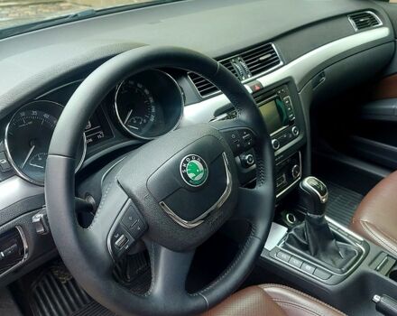 Чорний Шкода Суперб, об'ємом двигуна 1.6 л та пробігом 301 тис. км за 8200 $, фото 1 на Automoto.ua