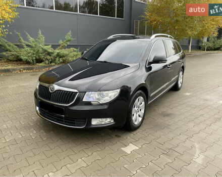 Шкода Суперб 2012 у Белой Церкве на Automoto.ua Чорний Шкода Суперб, об'ємом двигуна 1.8 л та пробігом 248 тис. км за 8500 $, фото 1 на Automoto.ua