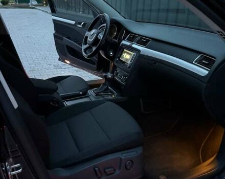 Черный Шкода Суперб, объемом двигателя 2 л и пробегом 278 тыс. км за 11700 $, фото 26 на Automoto.ua