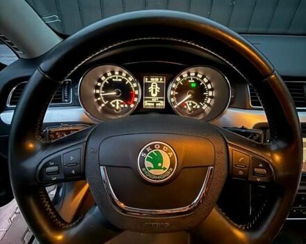 Черный Шкода Суперб, объемом двигателя 2 л и пробегом 278 тыс. км за 11700 $, фото 19 на Automoto.ua