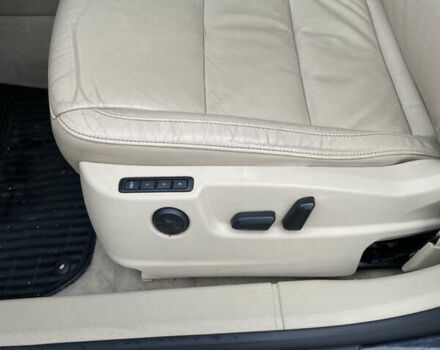 Шкода Суперб 2012 у Белой Церкве на Automoto.ua Чорний Шкода Суперб, об'ємом двигуна 1.8 л та пробігом 248 тис. км за 8500 $, фото 48 на Automoto.ua