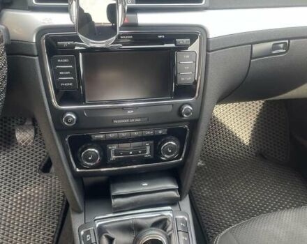 Черный Шкода Суперб, объемом двигателя 1.6 л и пробегом 320 тыс. км за 10000 $, фото 3 на Automoto.ua