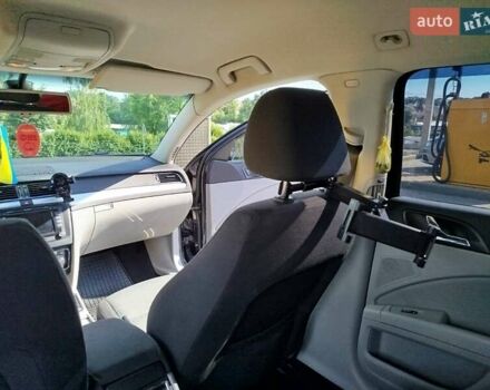Чорний Шкода Суперб, об'ємом двигуна 1.6 л та пробігом 246 тис. км за 11000 $, фото 46 на Automoto.ua