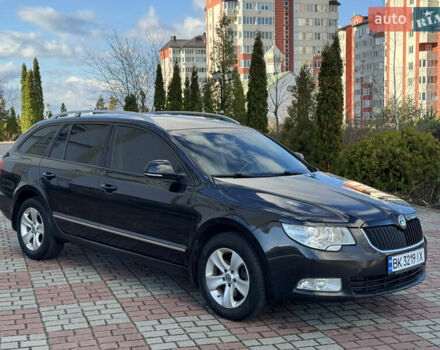 Чорний Шкода Суперб, об'ємом двигуна 2 л та пробігом 212 тис. км за 11300 $, фото 9 на Automoto.ua